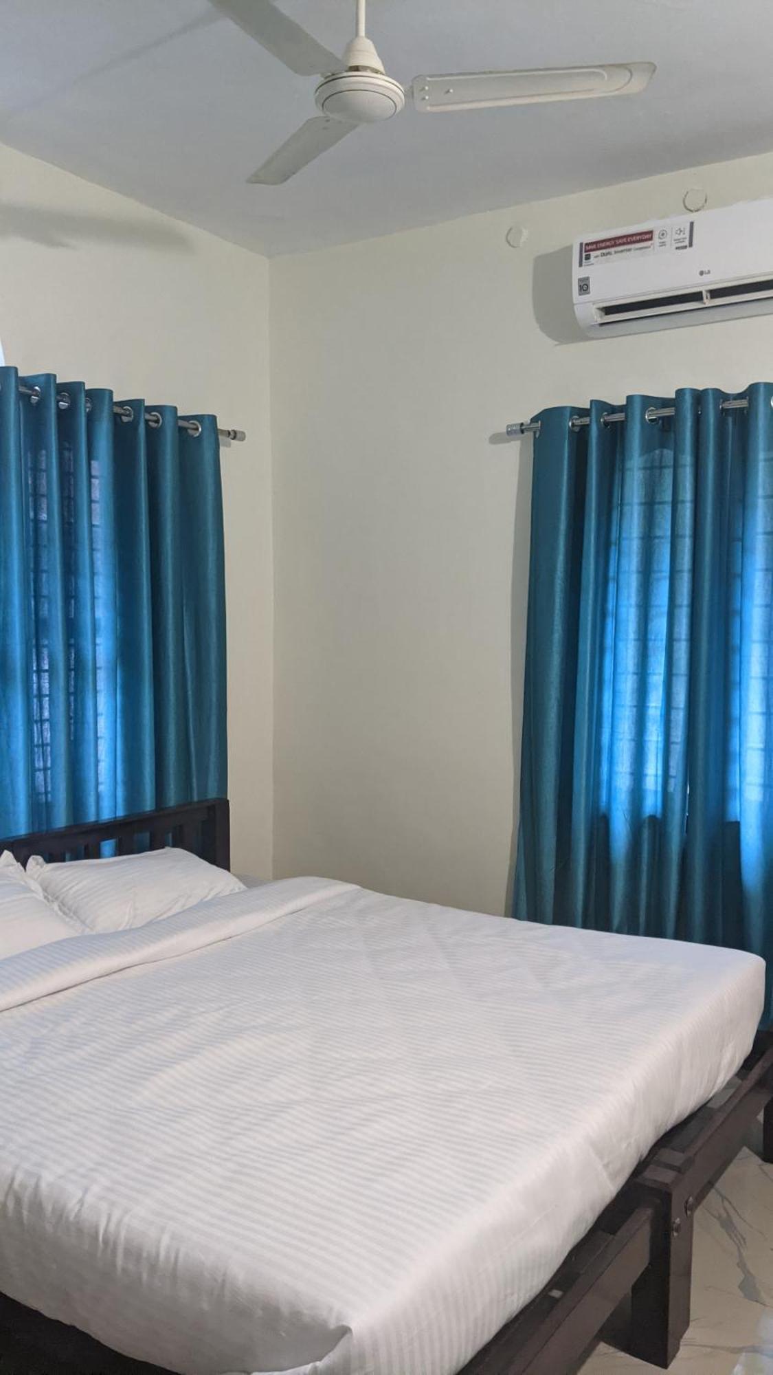 Marari Hopes Villa Mararikulam Bagian luar foto
