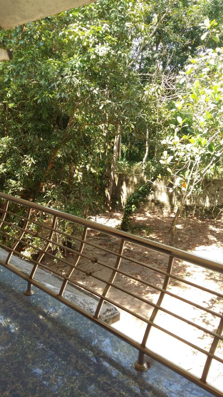 Marari Hopes Villa Mararikulam Bagian luar foto