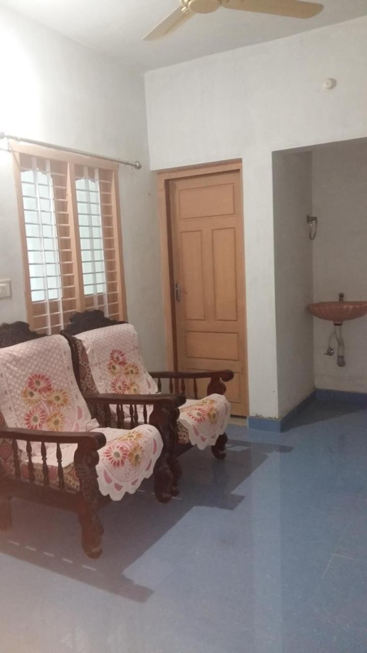 Marari Hopes Villa Mararikulam Bagian luar foto